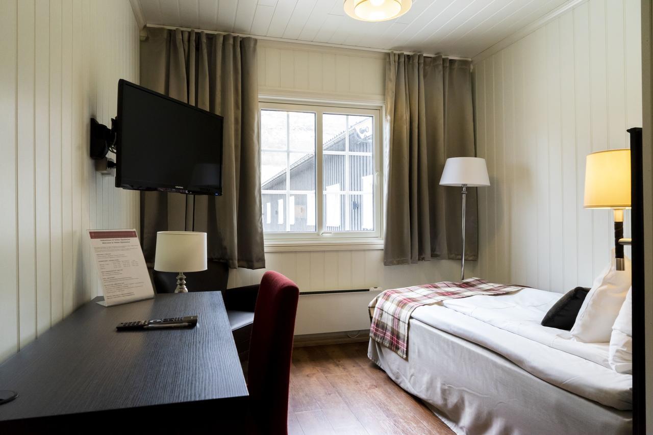 Vollan Gjestestue Hotel 4*